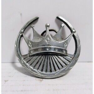 VINTAGE 2004 GREAT AMERICAN PRODUCTS BKL4655C KINGS CROWN METAL BELT BUCKLE